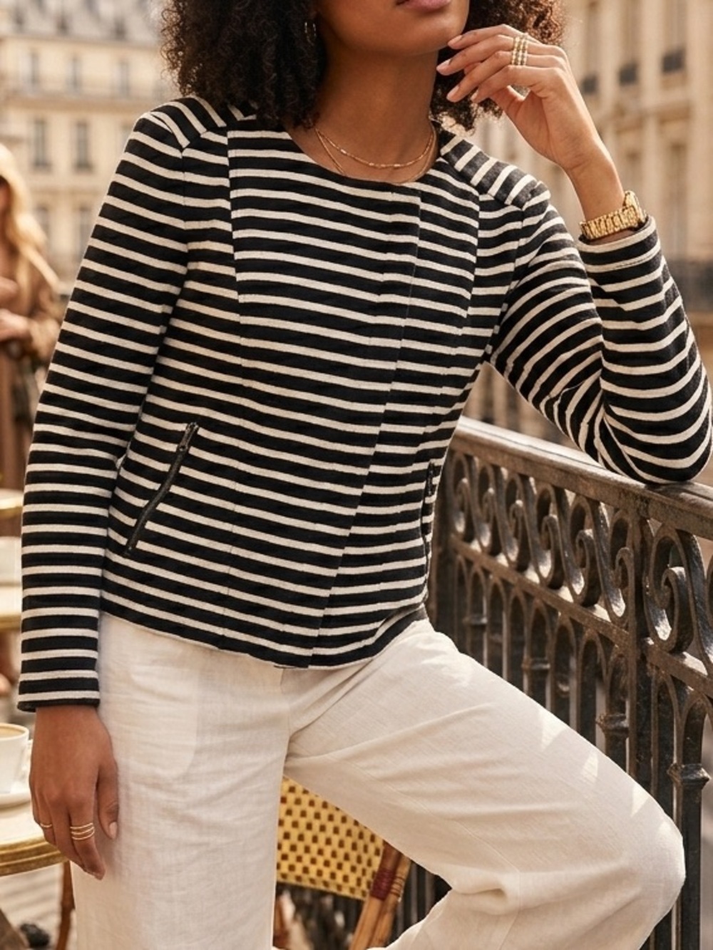 LOFT Black & White Striped Long Sleeve Top – Crewneck Soft Knit Modern Detail